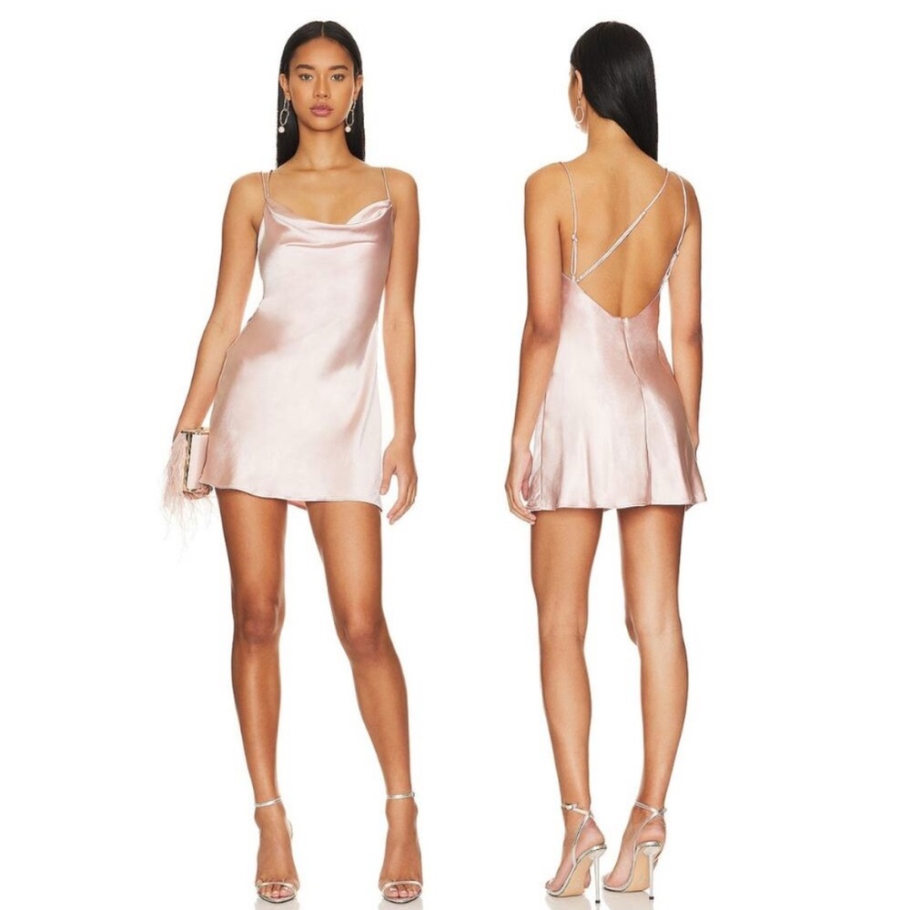 Tularosa Noah Mini Dress Satin
Cowl Neck Coquette Ballerina Fairy
Blush Size S